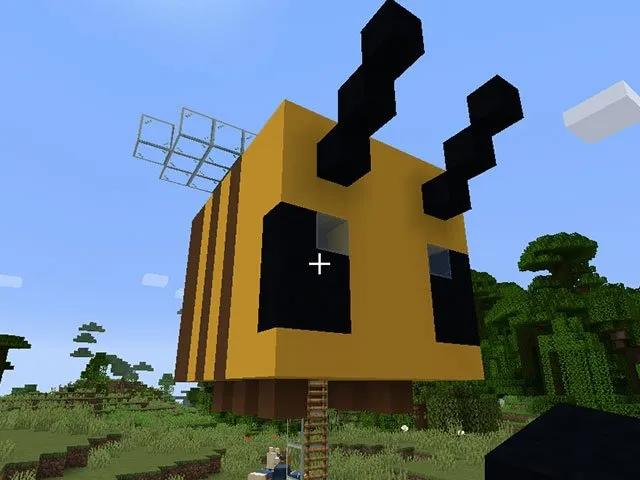 HOW TO MAKE A BEE HOUSE IN MINECRAFT